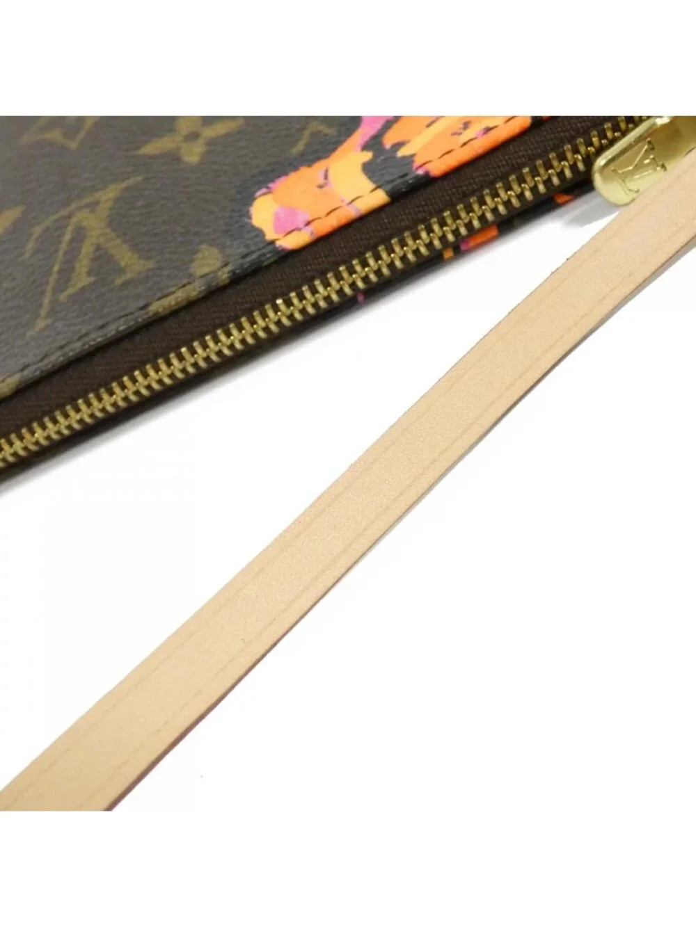 Louis Vuitton Monogram Rose Pochette Accessory - Picture 6 of 8